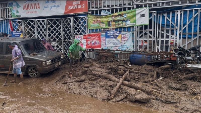 Dampak banjir bandang di wilayah Solok