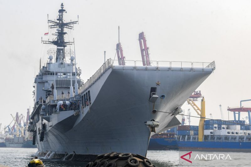 Kapal ITS Giuseppe Garibaldi tiba di Tanjung Priok